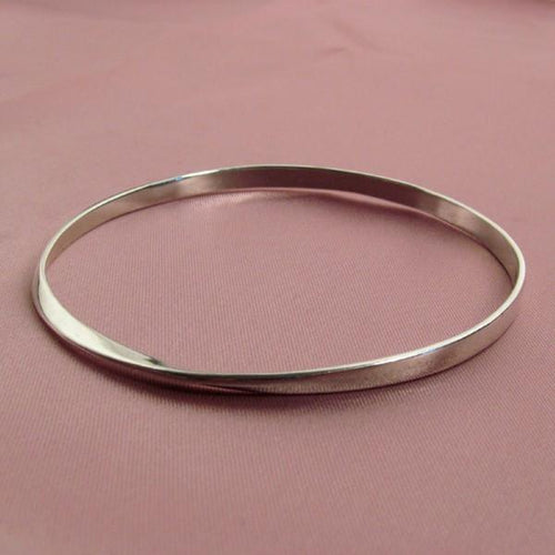 Mobius Bangle Bracelet